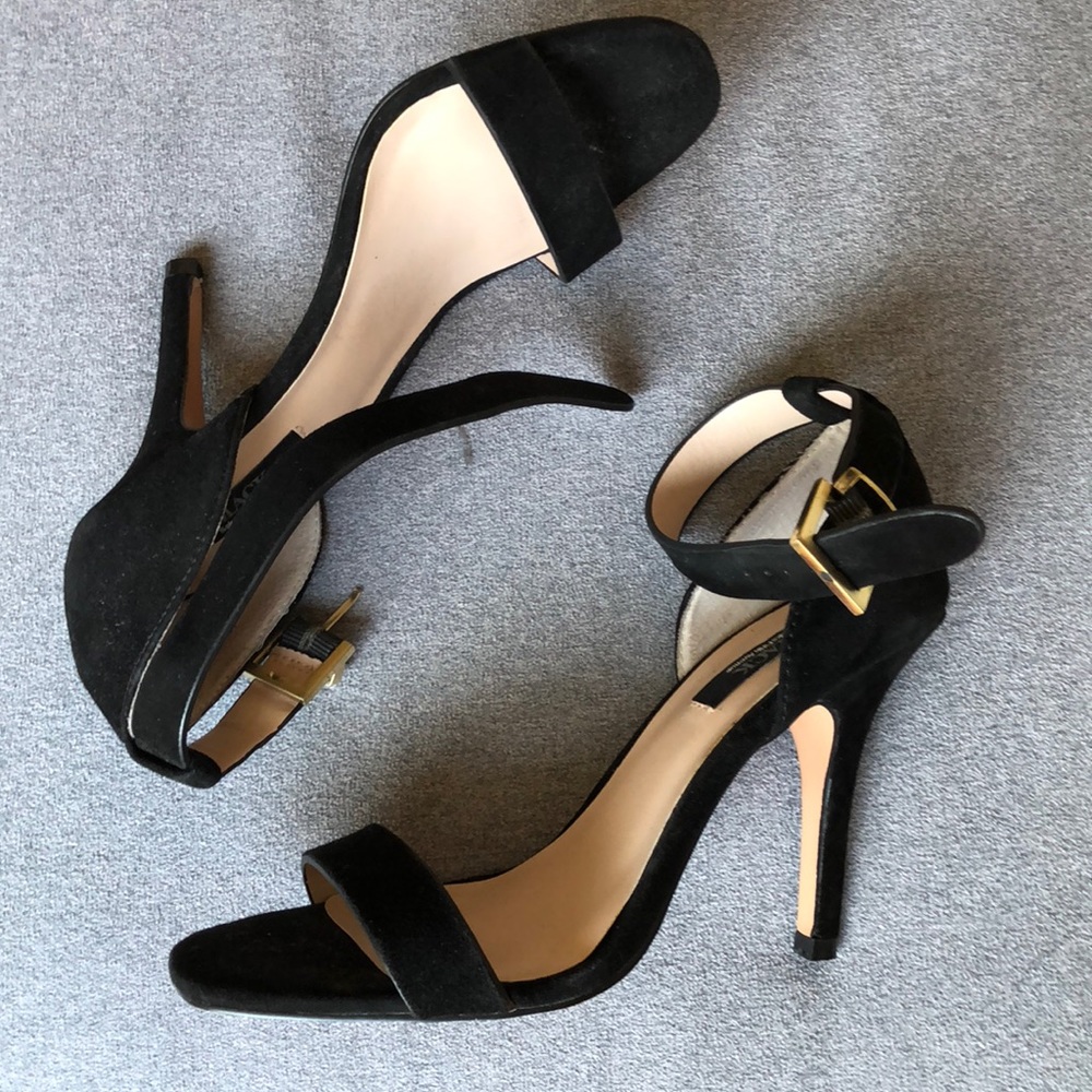 Saks Fifth Avenue Black Suede Heels